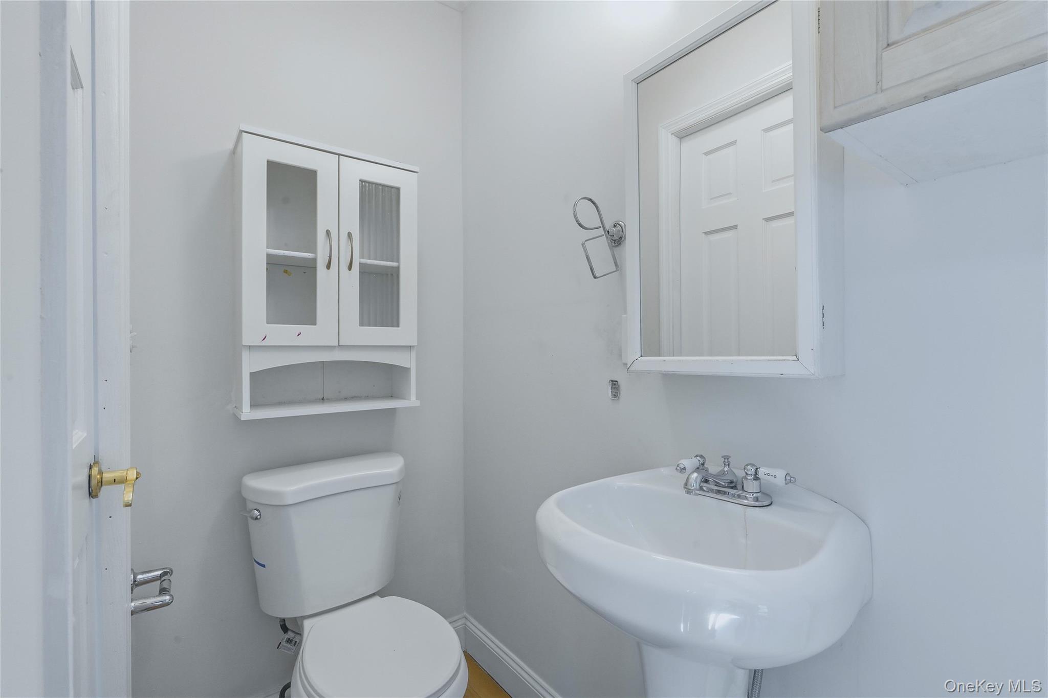 160 Washington Avenue Property Photo 11