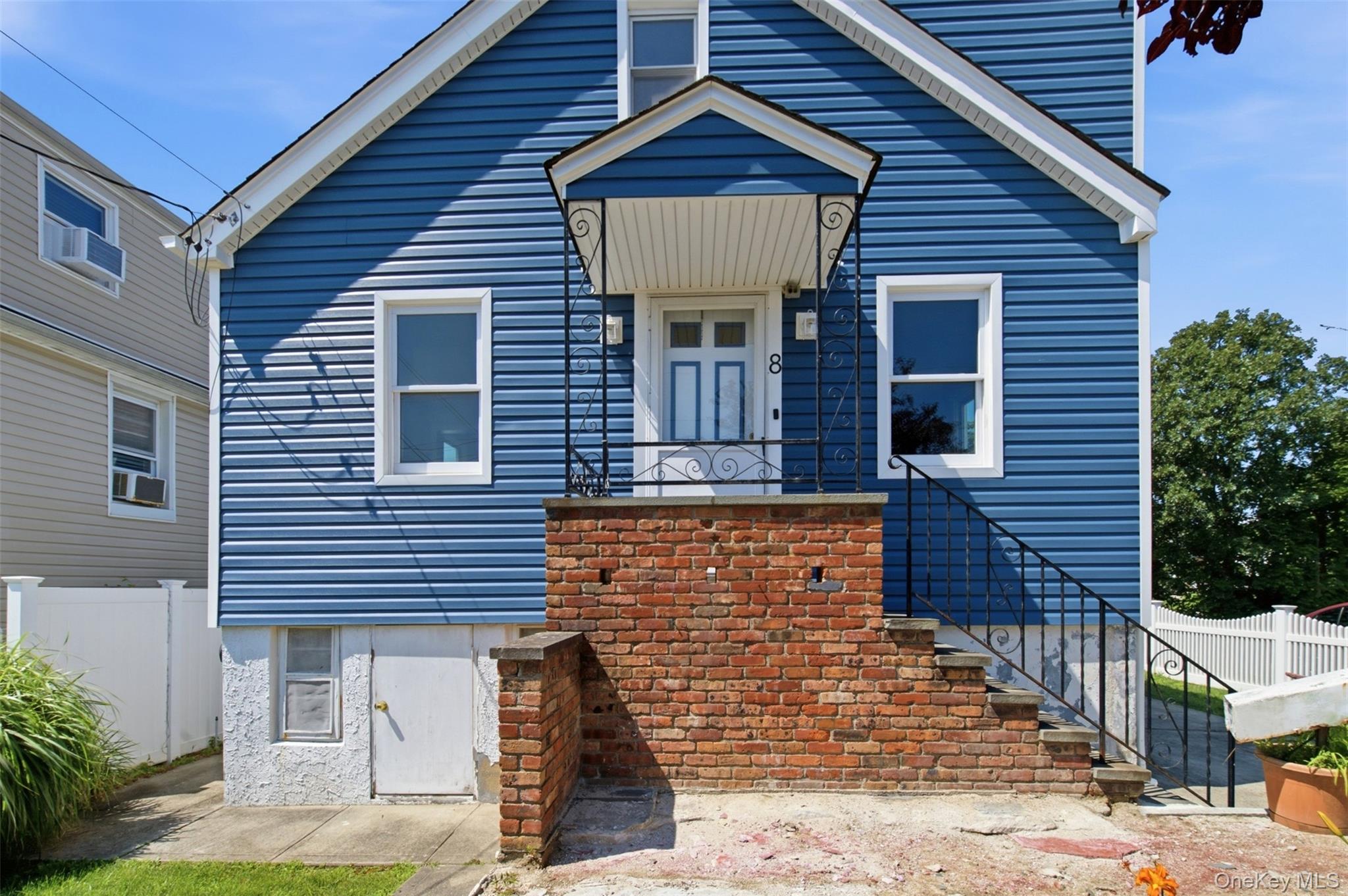 8 5th Street Property Photo 5