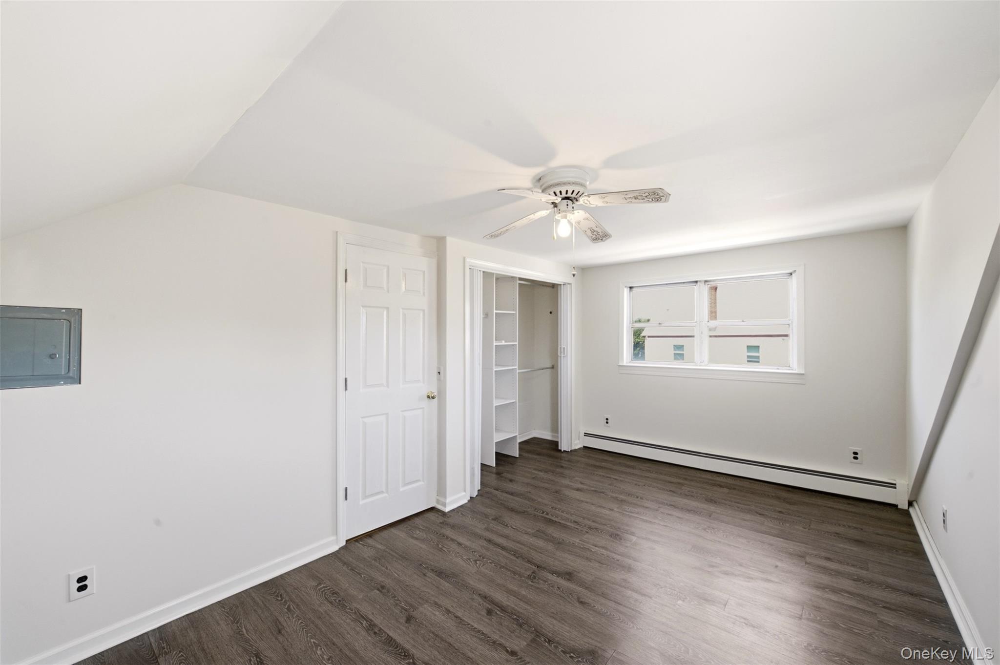 8 5th Street Property Photo 17