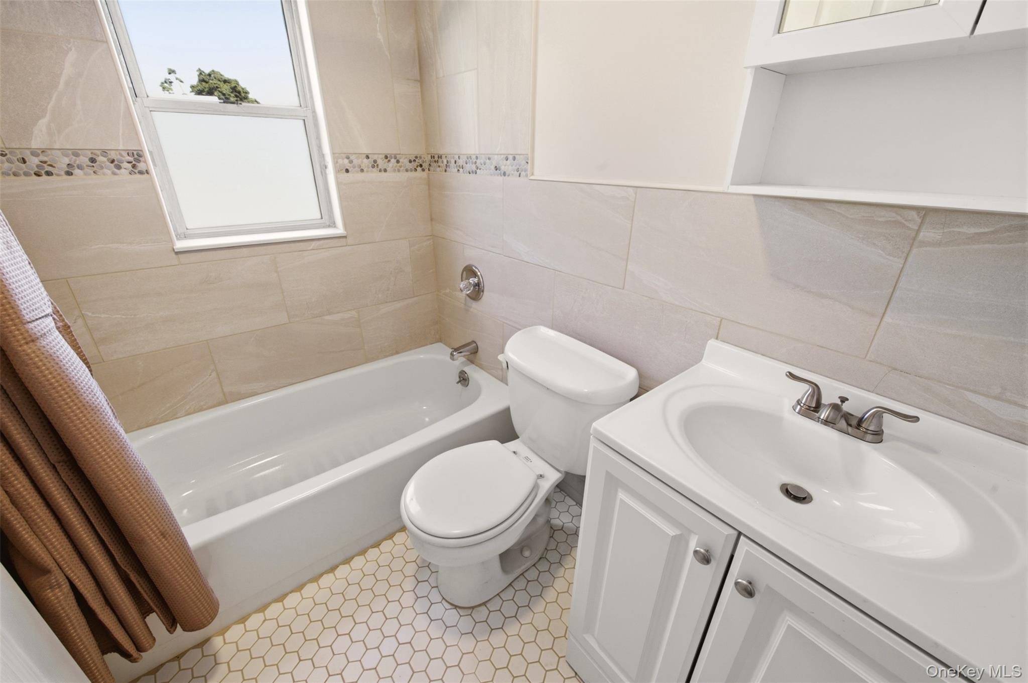 8 5th Street Property Photo 20