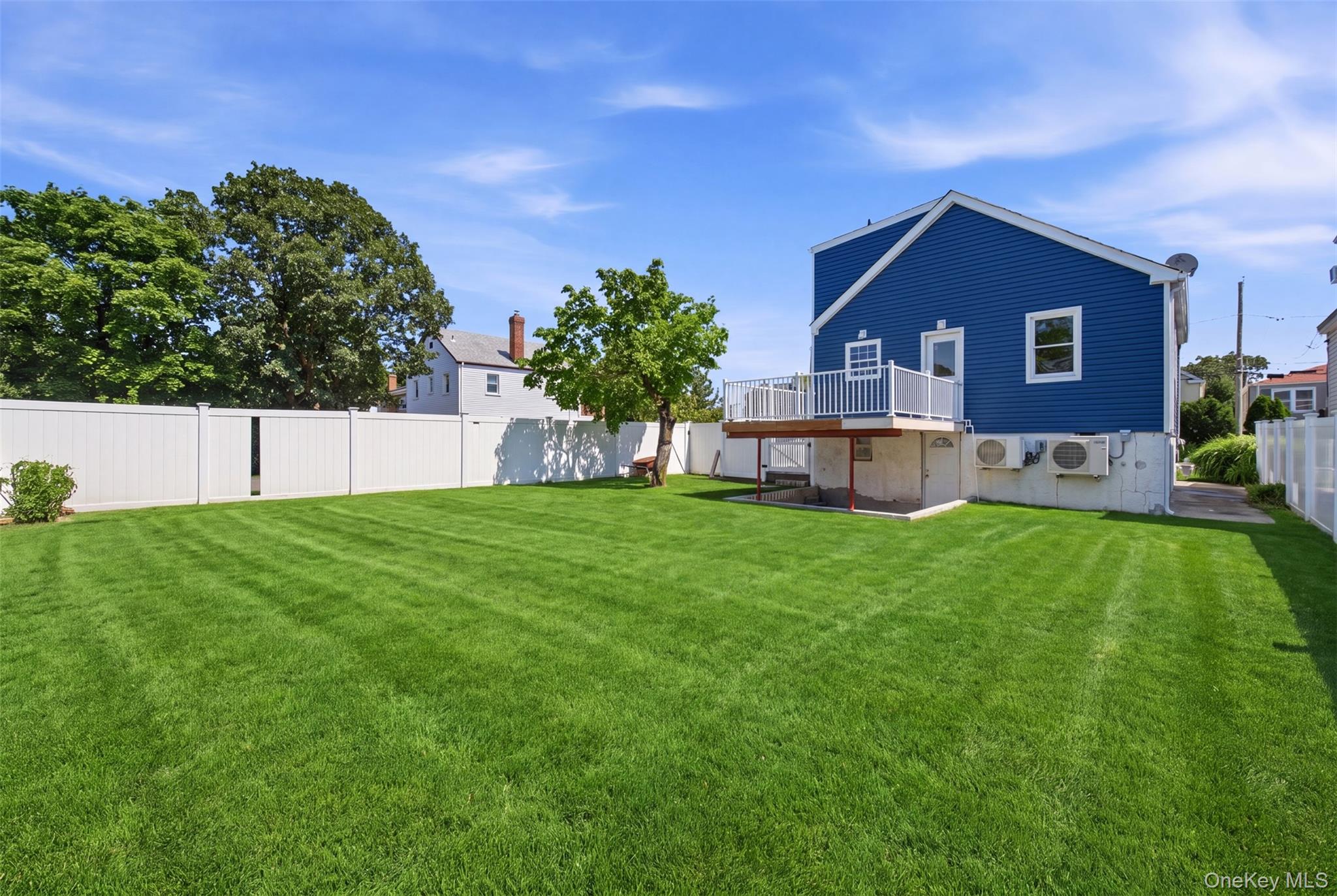 8 5th Street Property Photo 27