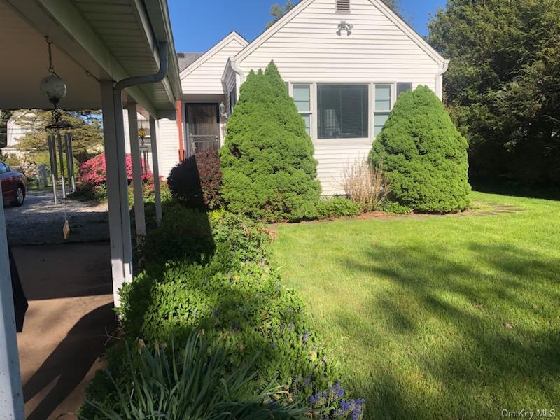 87 11th Avenue Property Photo 9