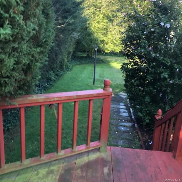 87 11th Avenue Property Photo 12