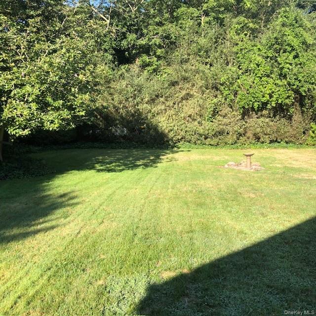 87 11th Avenue Property Photo 13