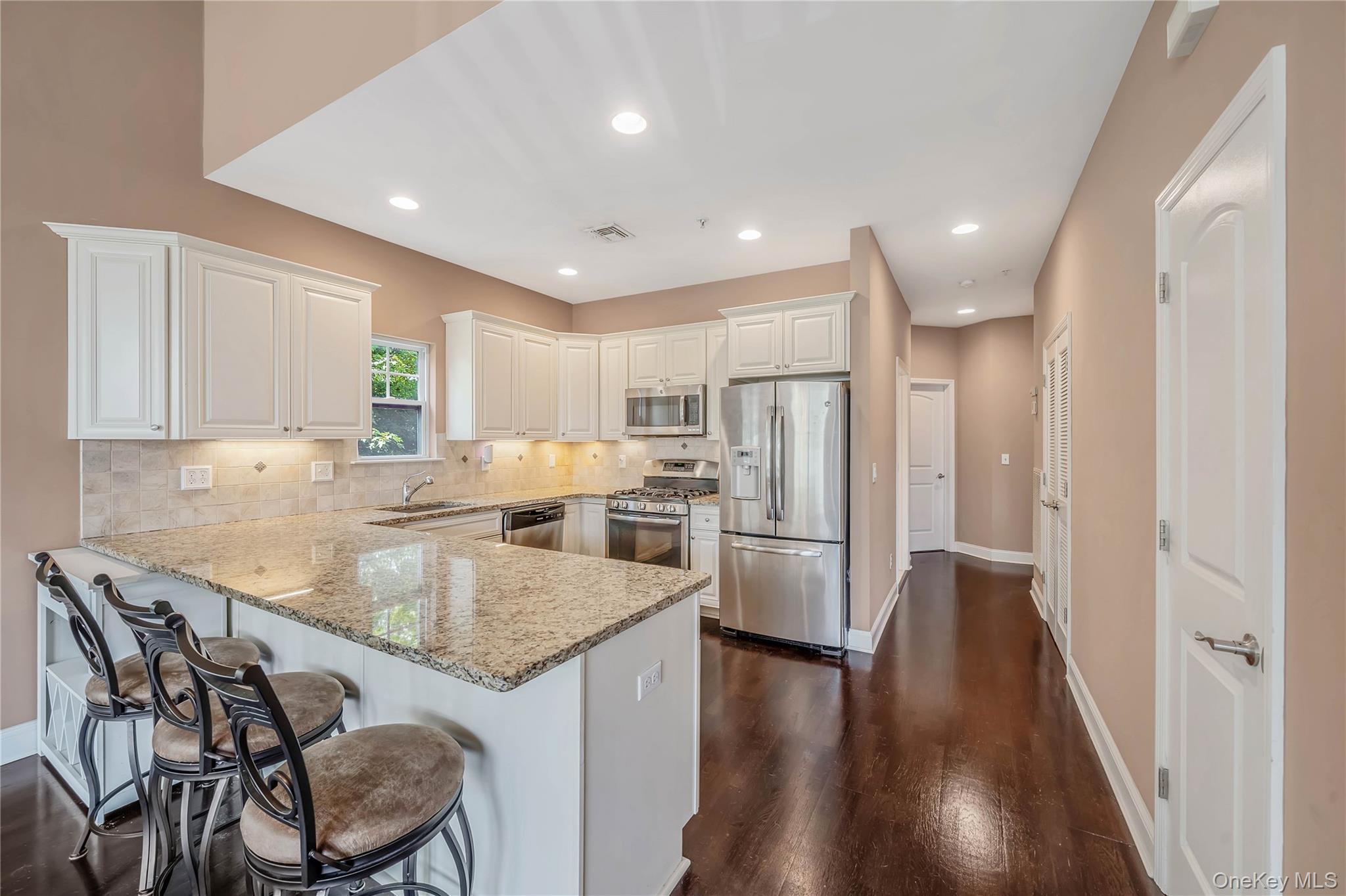 93 Millie Court Property Photo 6