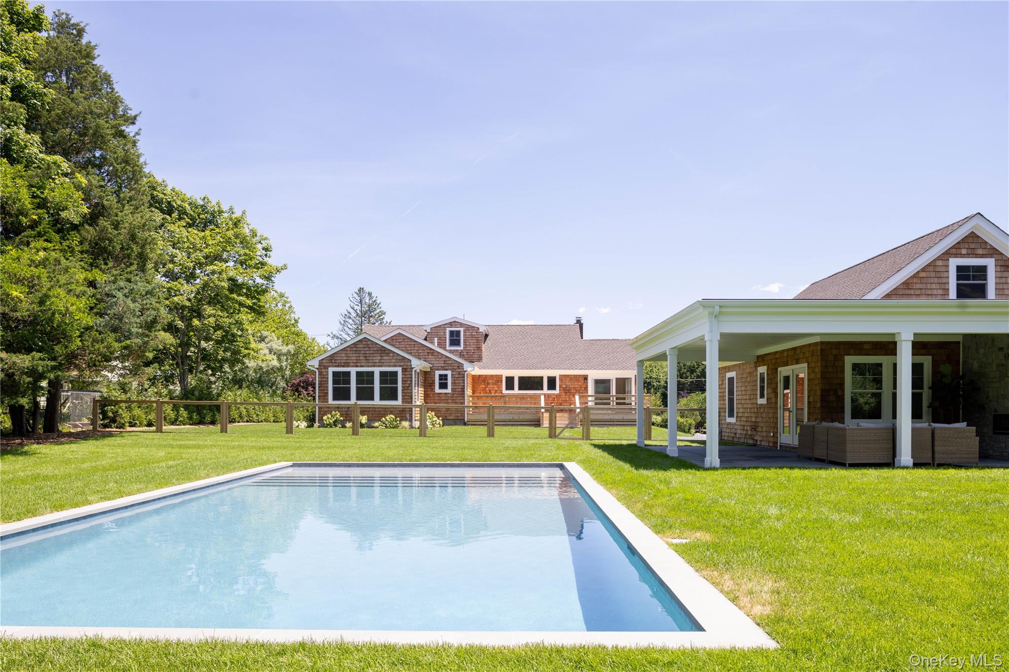605 Cedar Drive Property Photo 1
