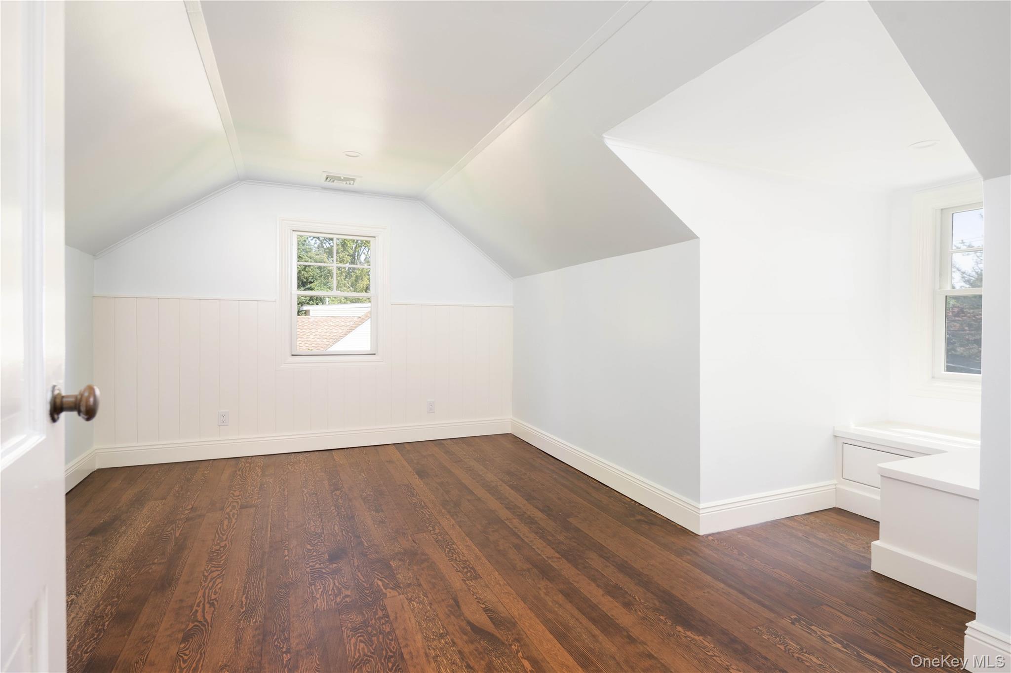 605 Cedar Drive Property Photo 18