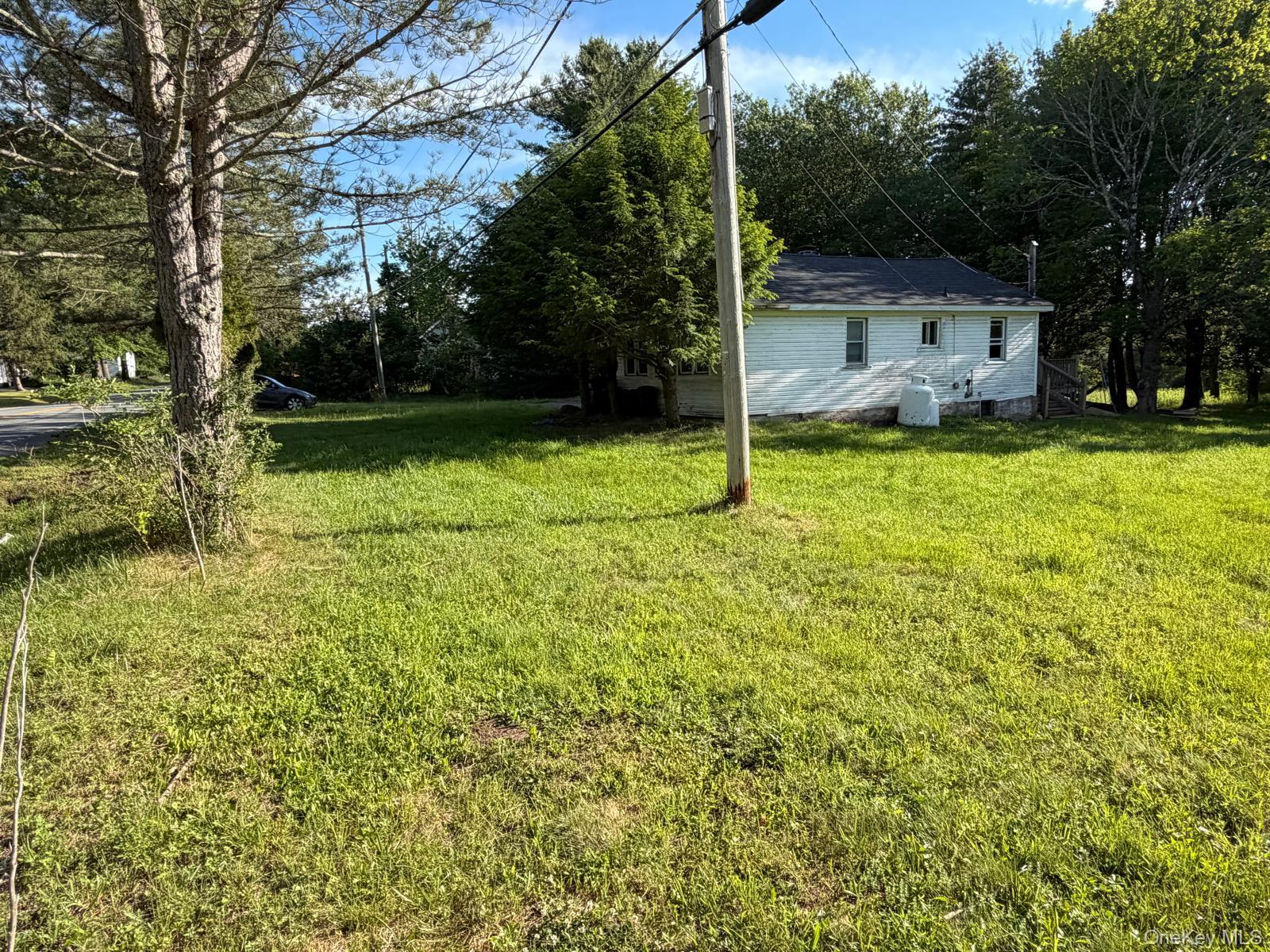 372 Lt Brender Hwy Property Photo 7