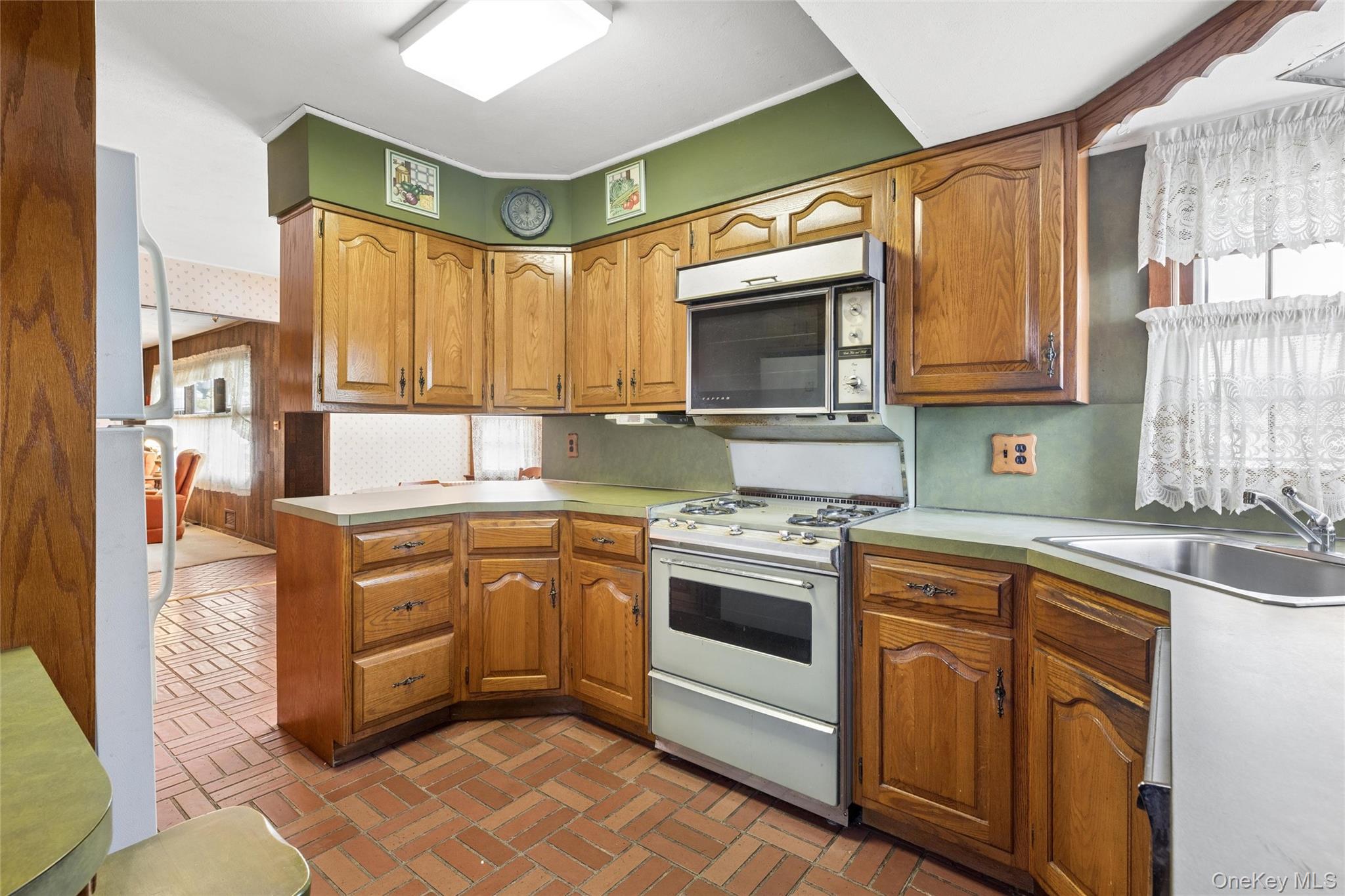 53 Berkshire Road Property Photo 11