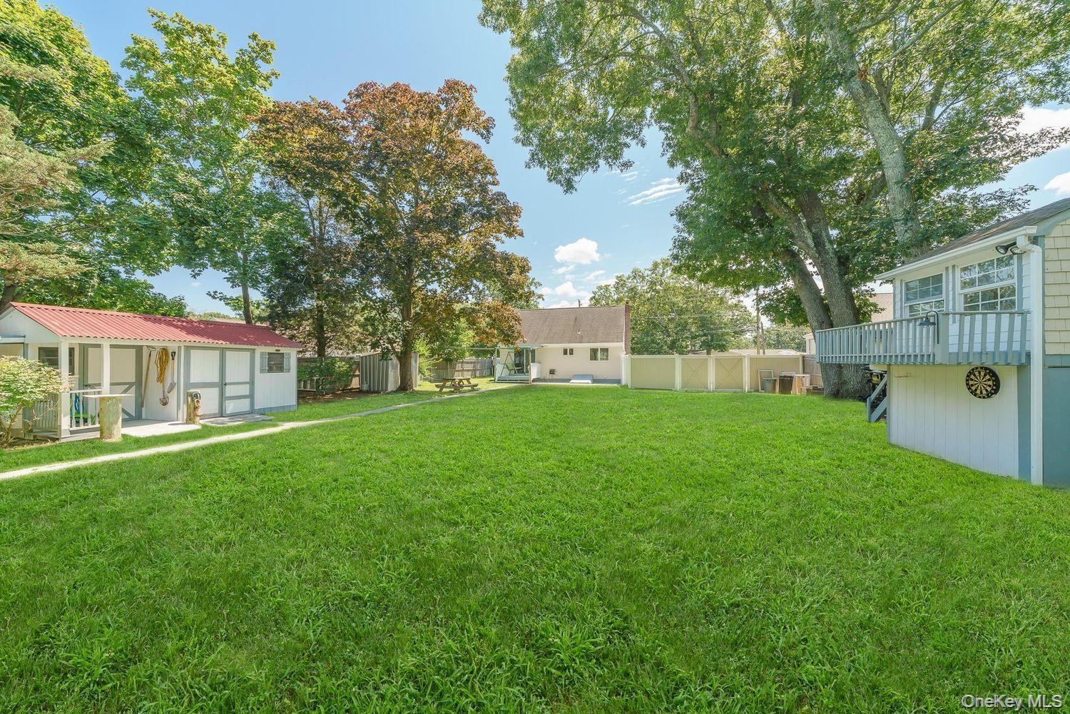 60 Hubbard Avenue Property Photo 13
