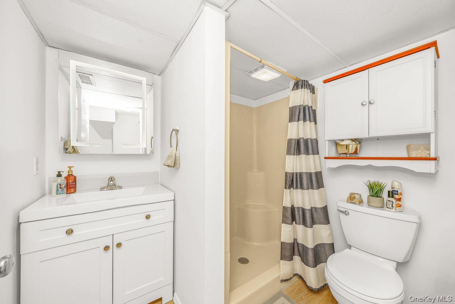 60 Hubbard Avenue Property Photo 31