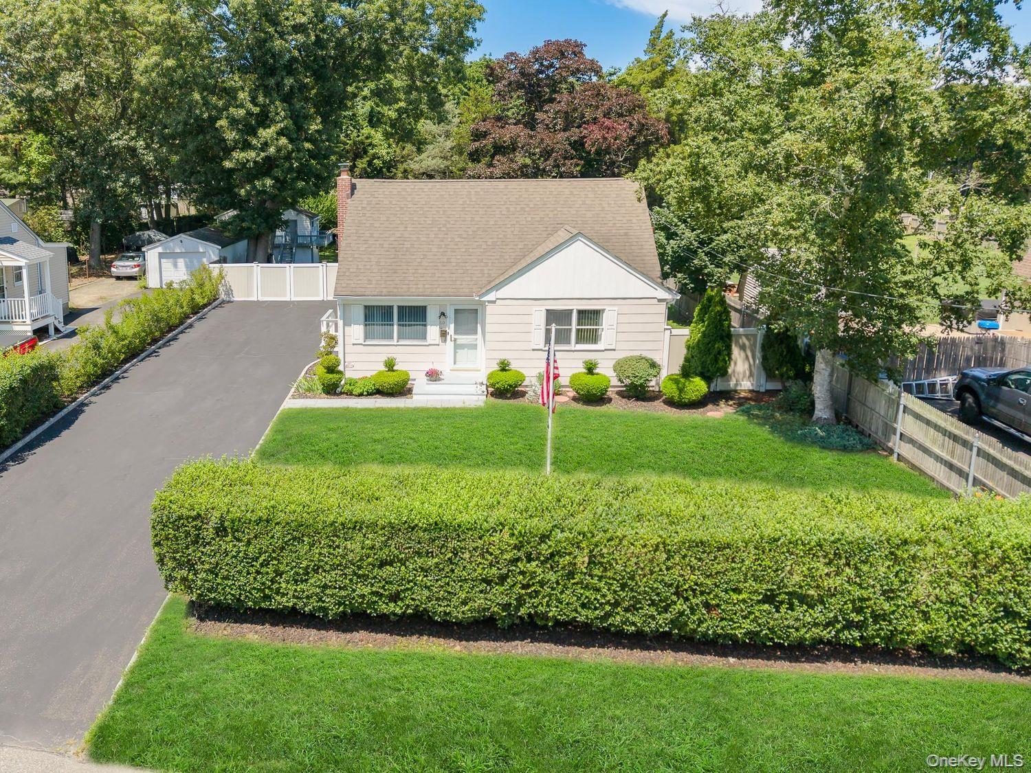 60 Hubbard Avenue Property Photo 36