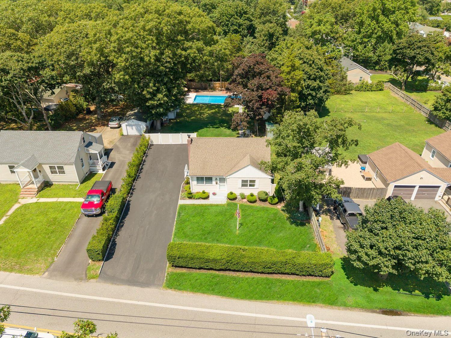 60 Hubbard Avenue Property Photo 37