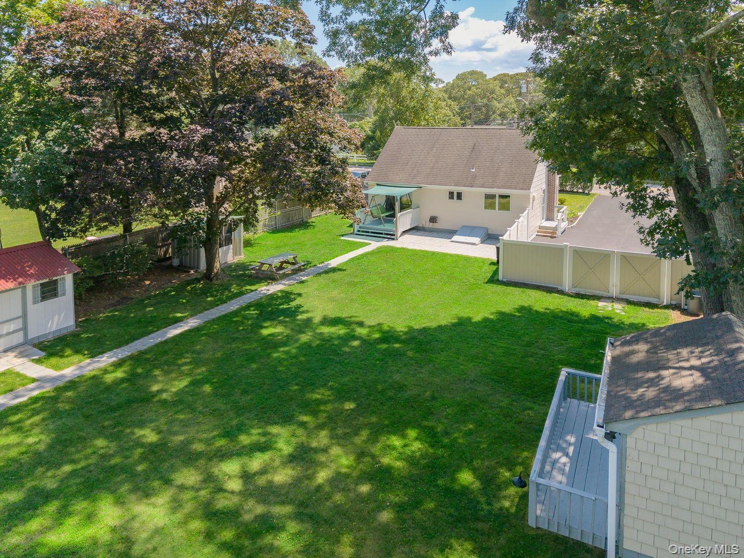60 Hubbard Avenue Property Photo 43