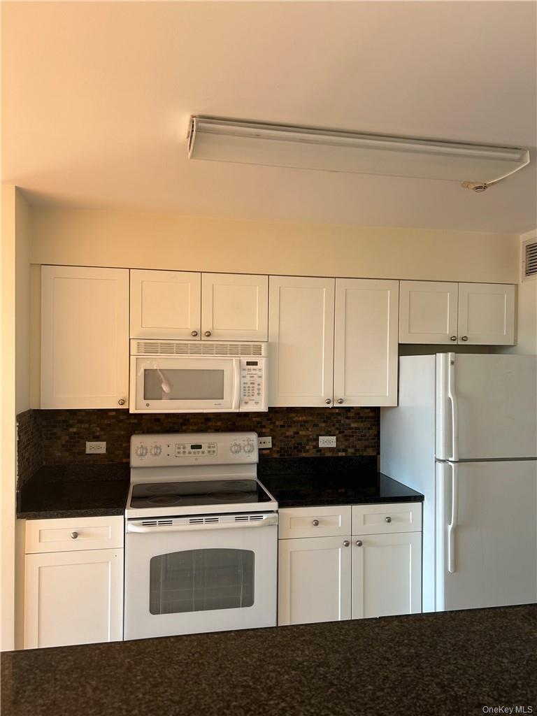 300 Mamaroneck Avenue 729 Property Photo 4