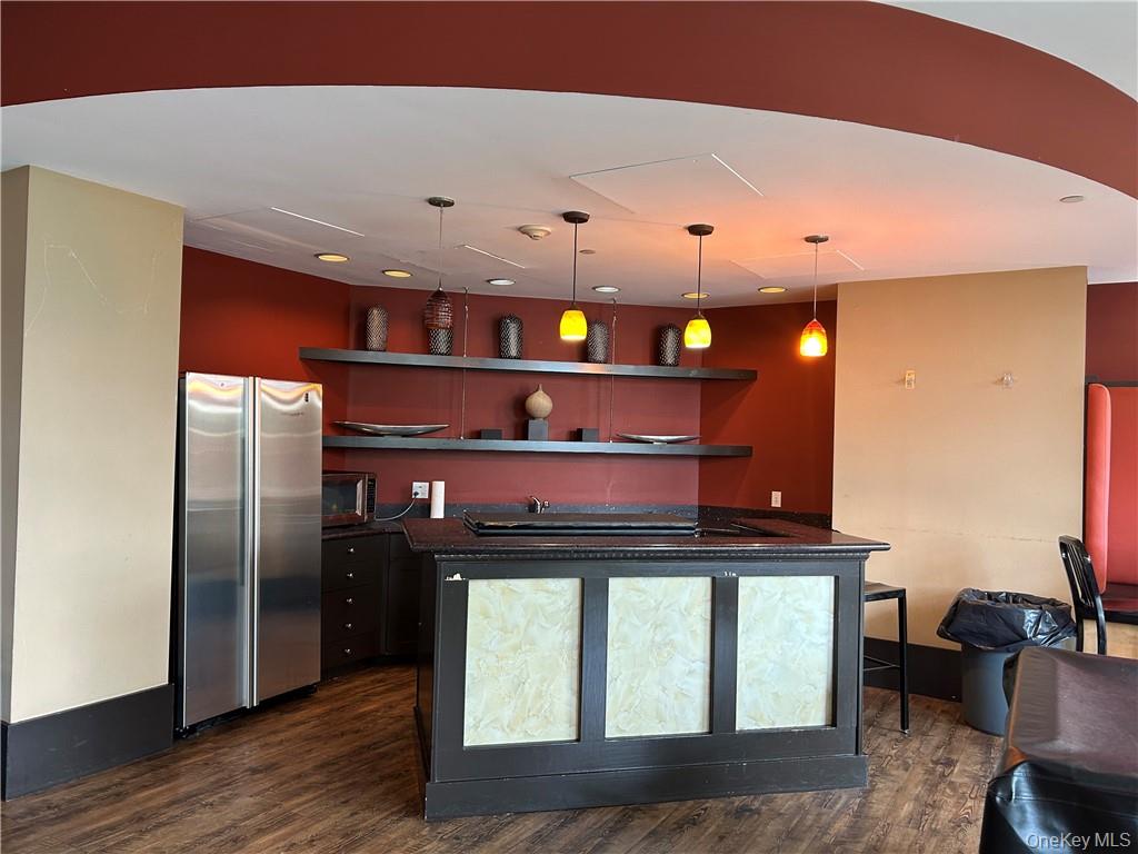300 Mamaroneck Avenue 729 Property Photo 13