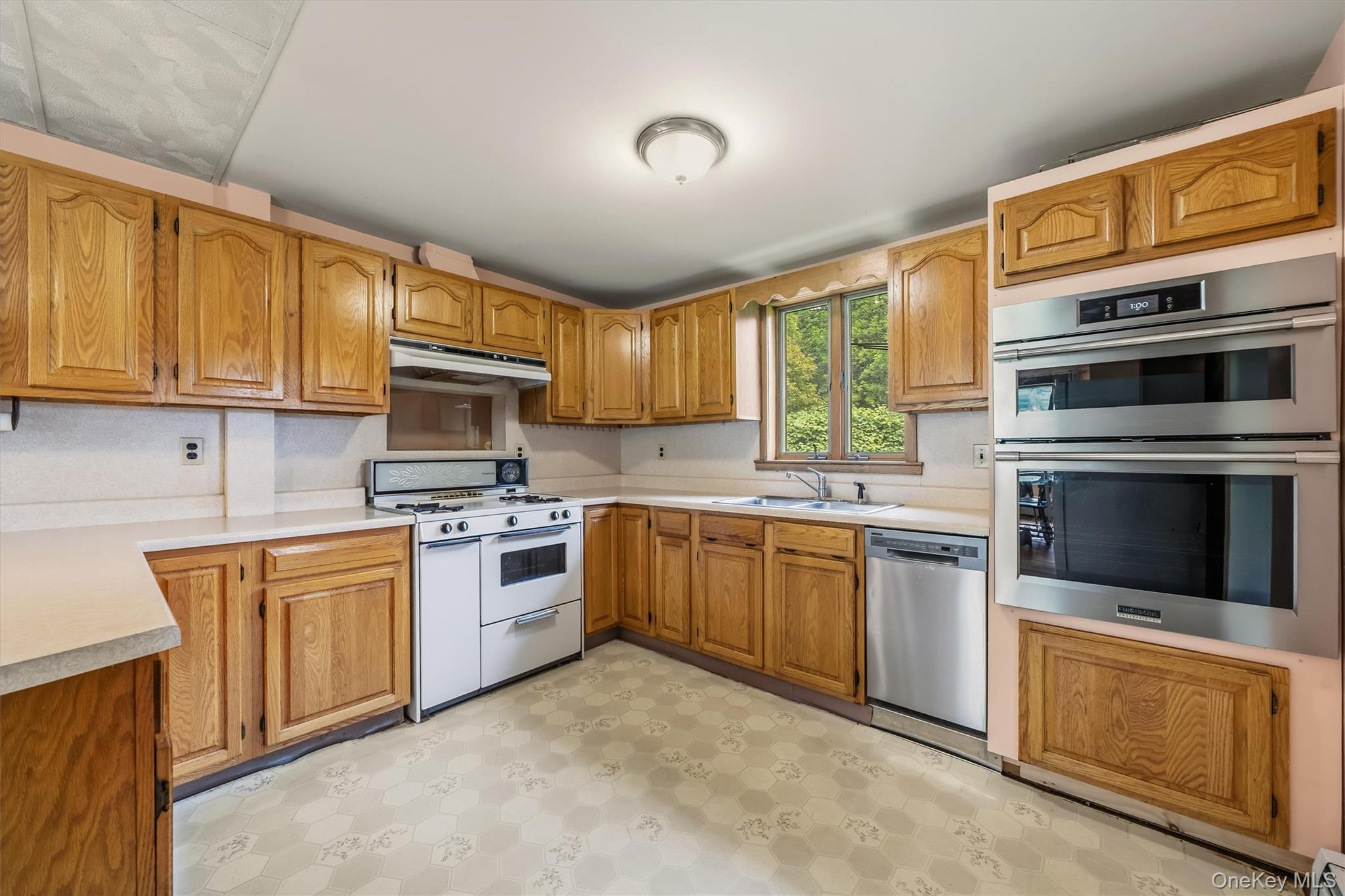 8 Norris Drive Property Photo 12