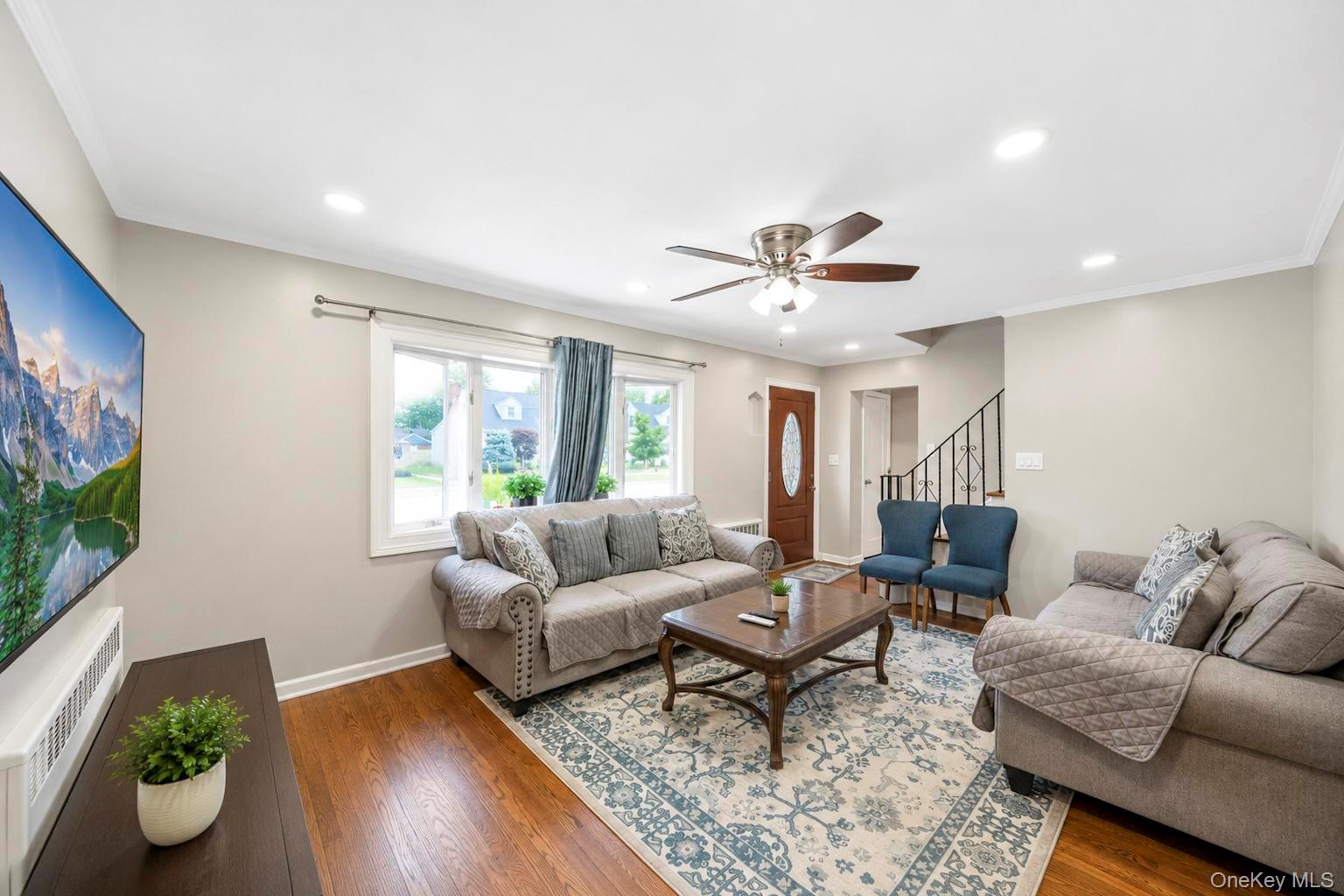52 E Fenimore Street Property Photo 12