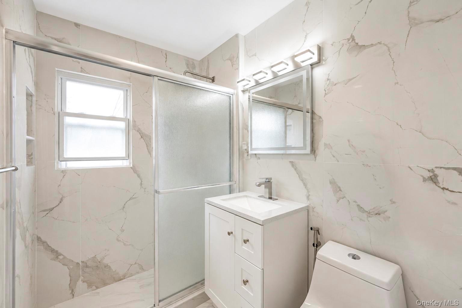 52 E Fenimore Street Property Photo 29