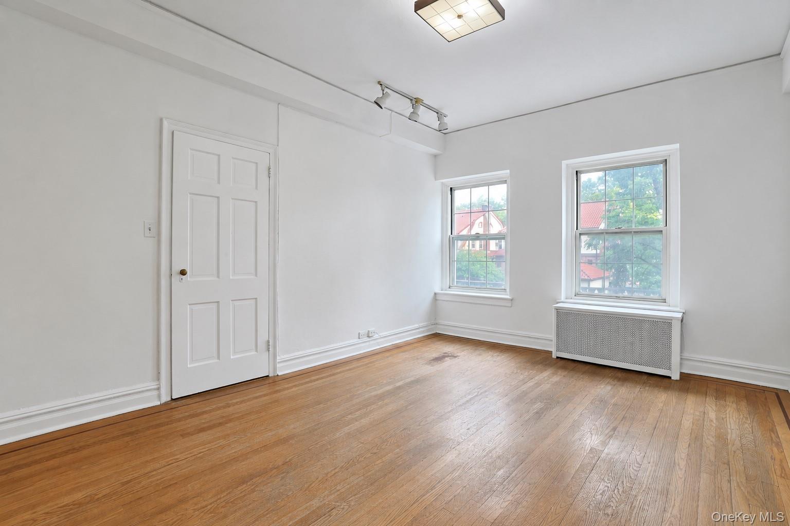 3 Park Lane 1b Property Photo 19