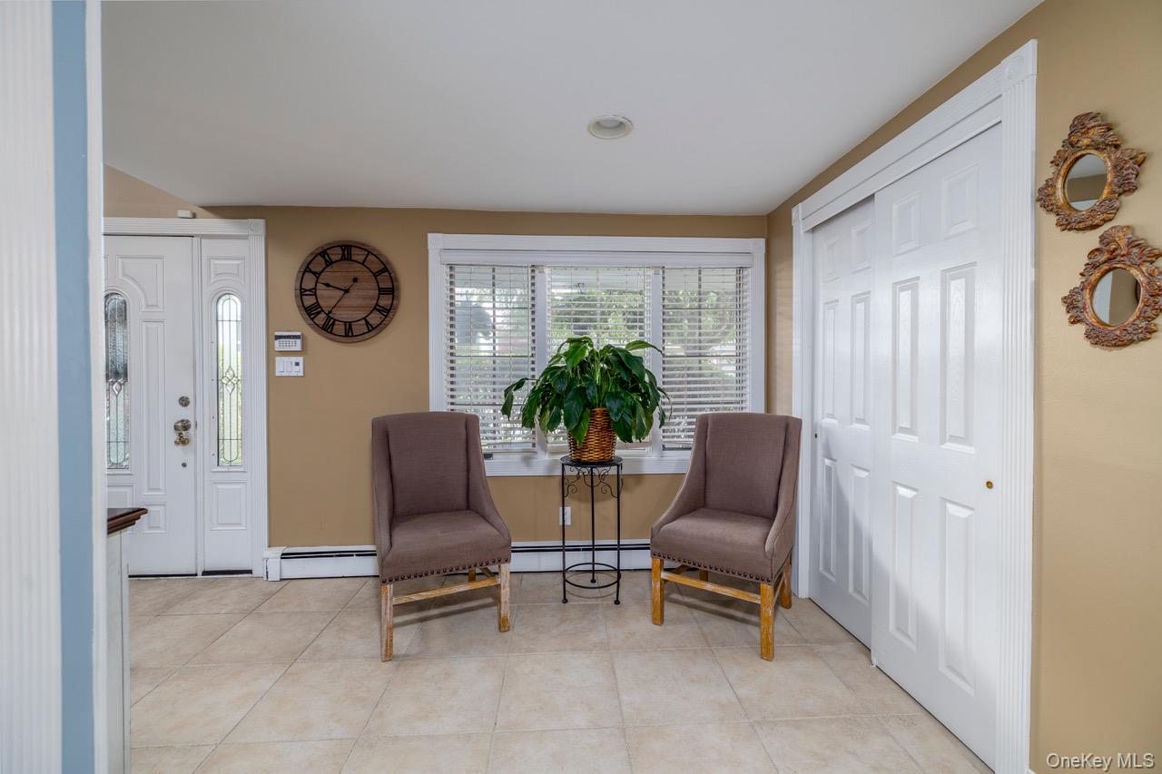 6 Huber Court Property Photo 9