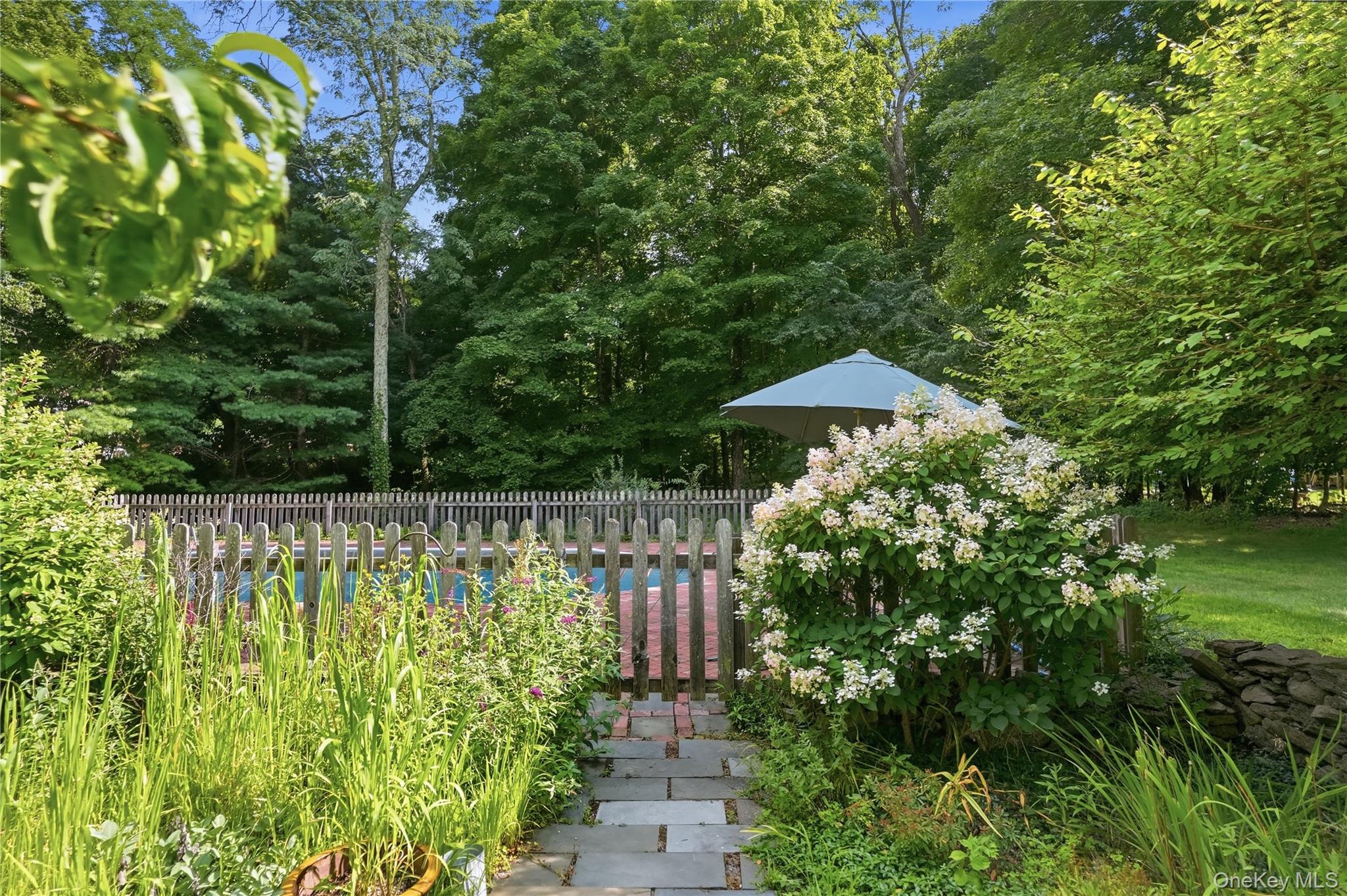 809 Traver Road Property Photo 36