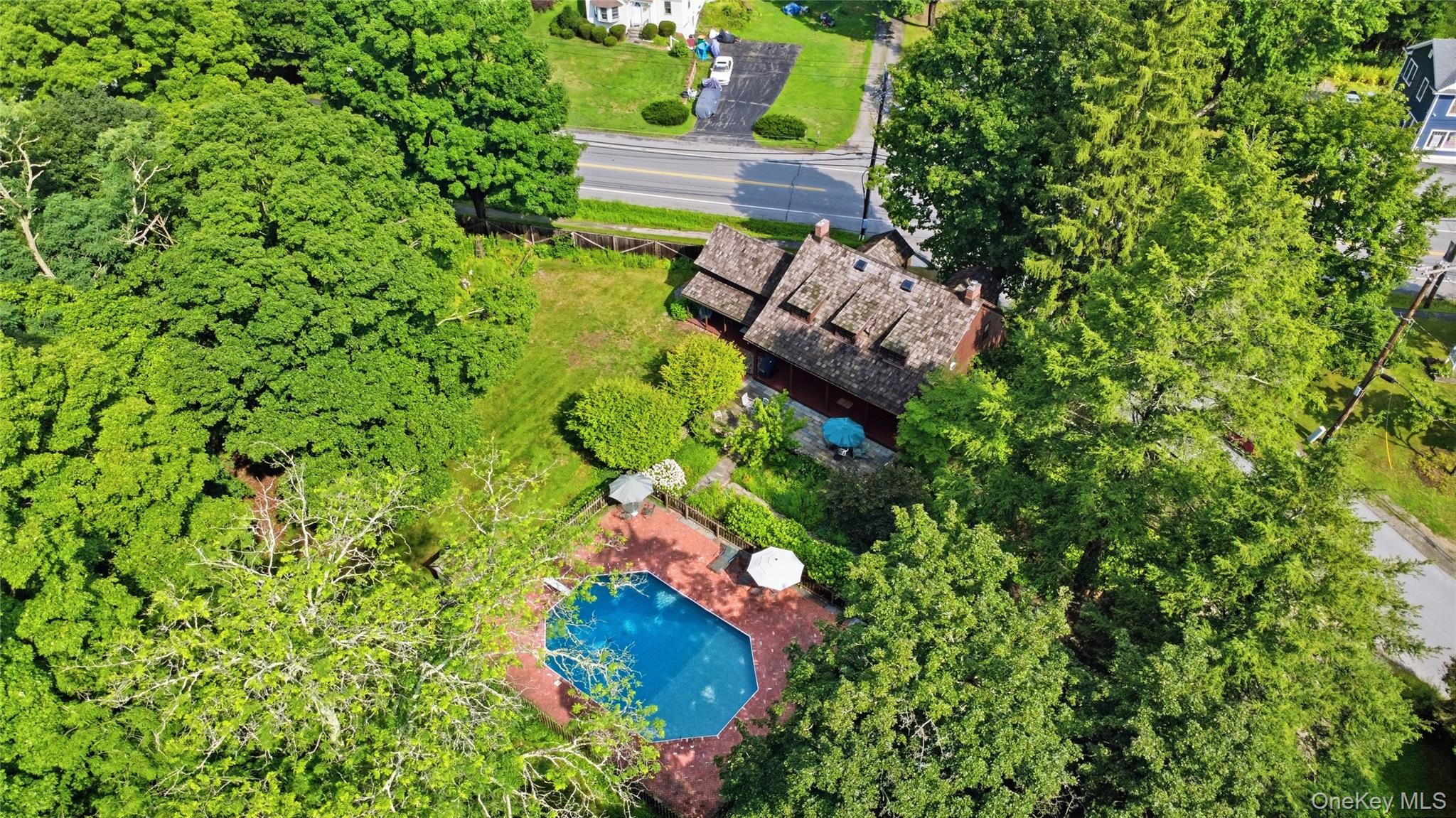 809 Traver Road Property Photo 38