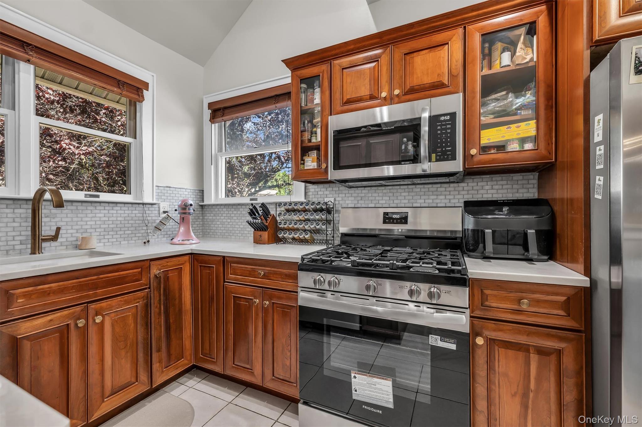 30 West Street Property Photo 18