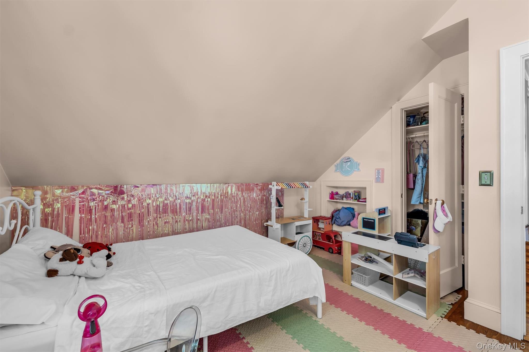 30 West Street Property Photo 32