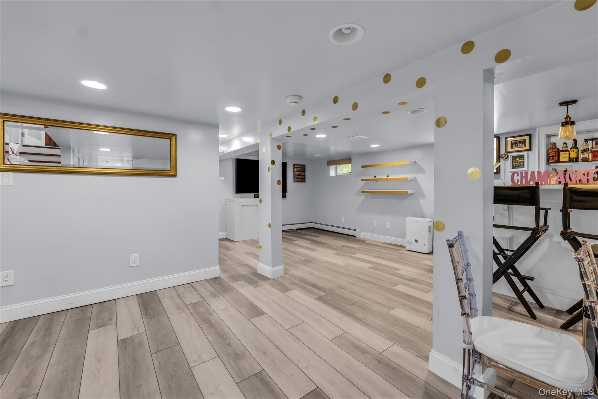 30 West Street Property Photo 37