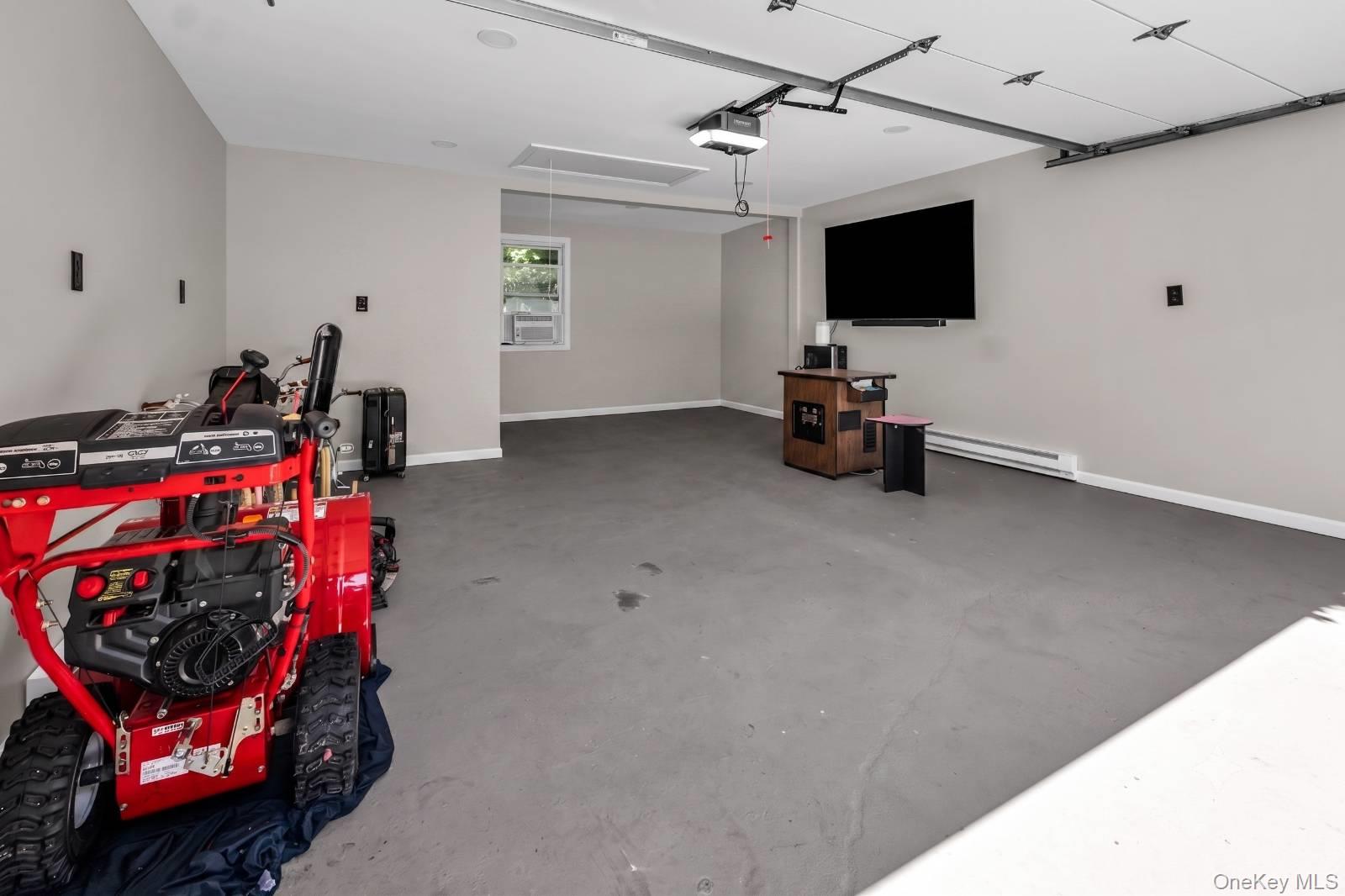 30 West Street Property Photo 41