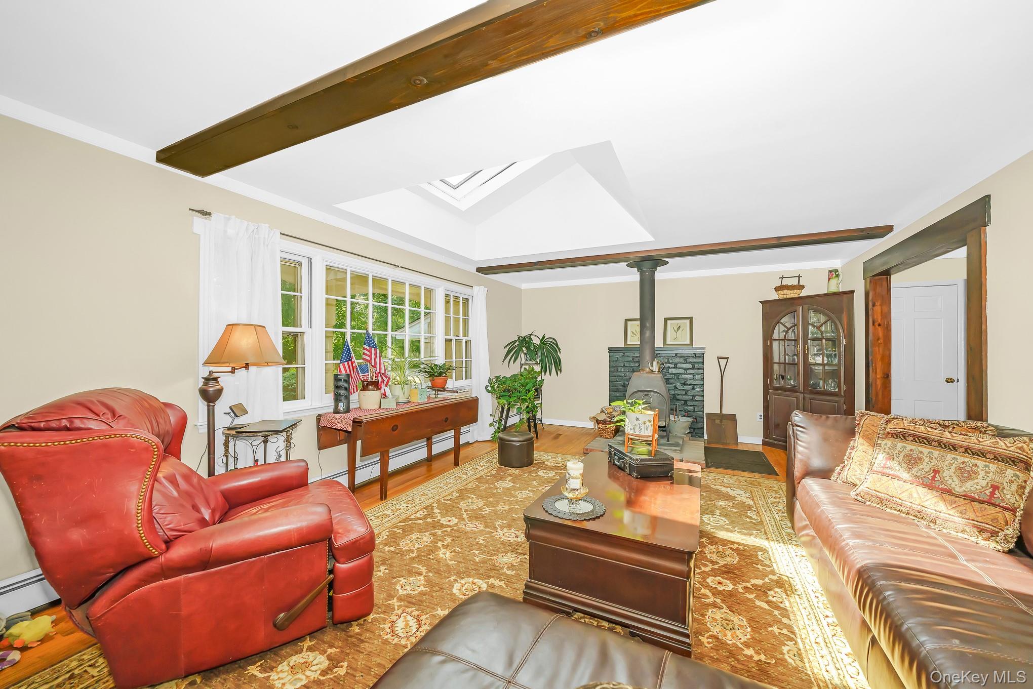 16 Landing Meadow Road Property Photo 4