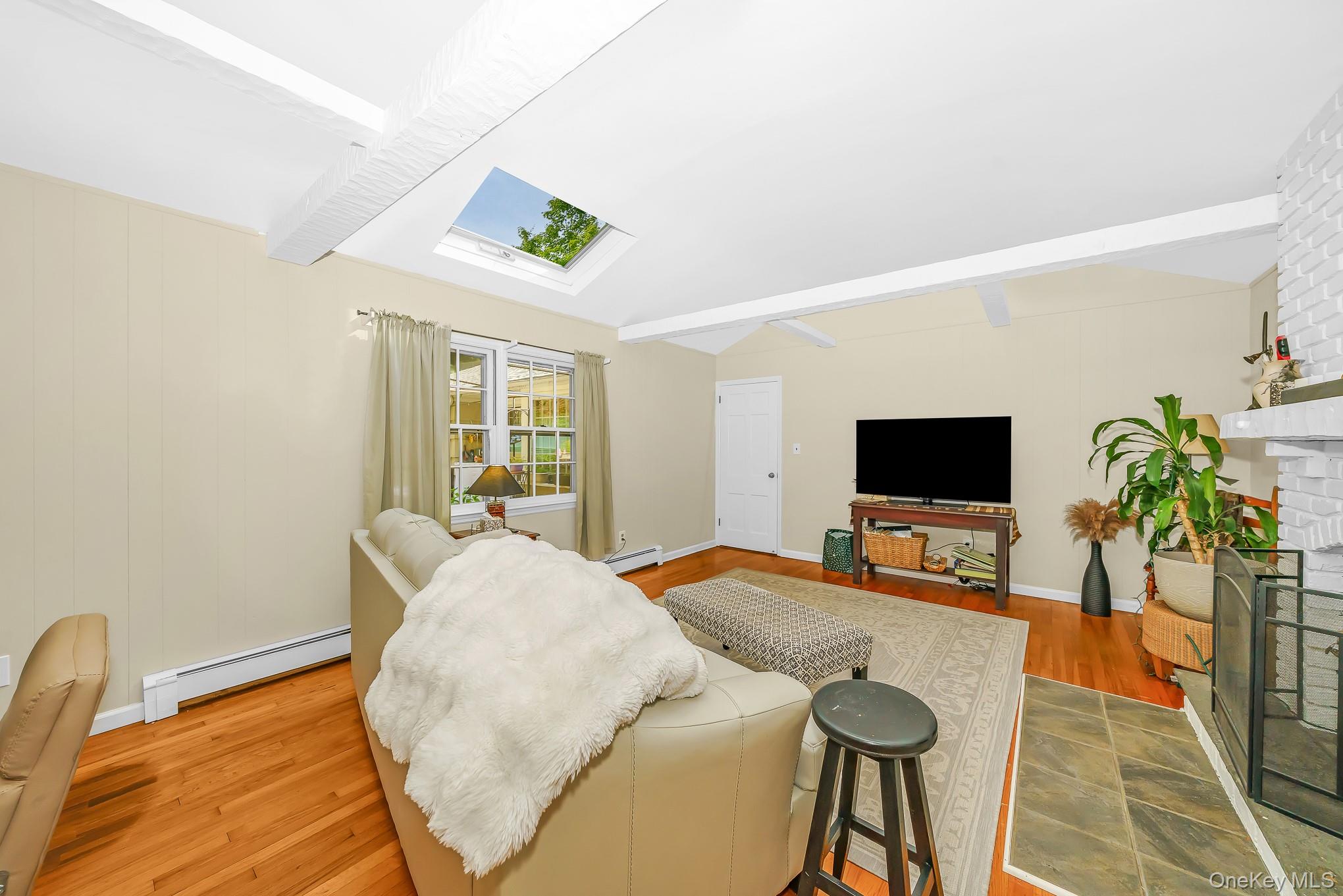 16 Landing Meadow Road Property Photo 12