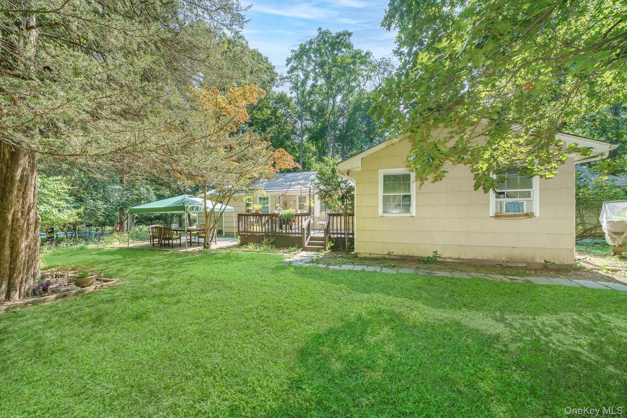 16 Landing Meadow Road Property Photo 29