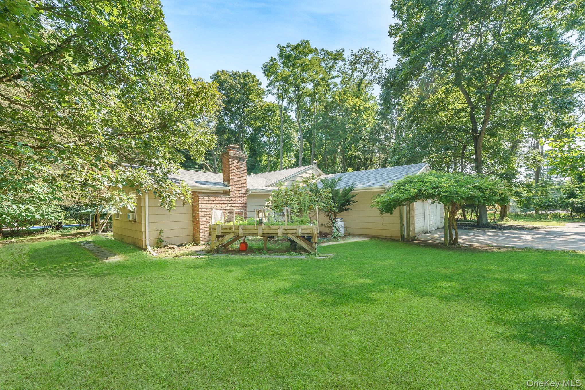 16 Landing Meadow Road Property Photo 30