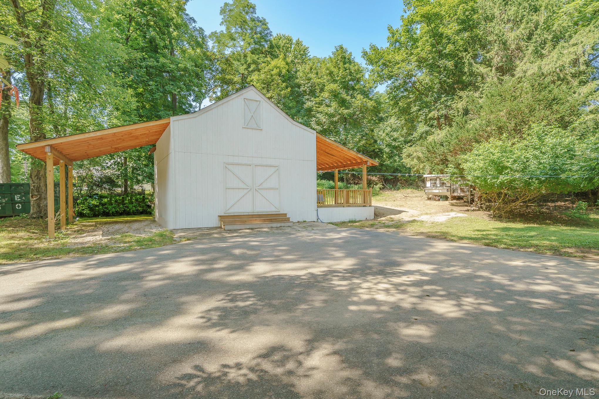 16 Landing Meadow Road Property Photo 34