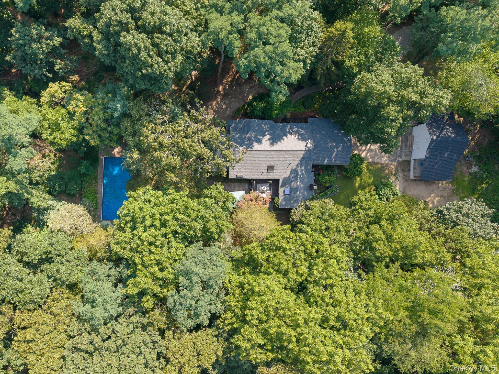 16 Landing Meadow Road Property Photo 44