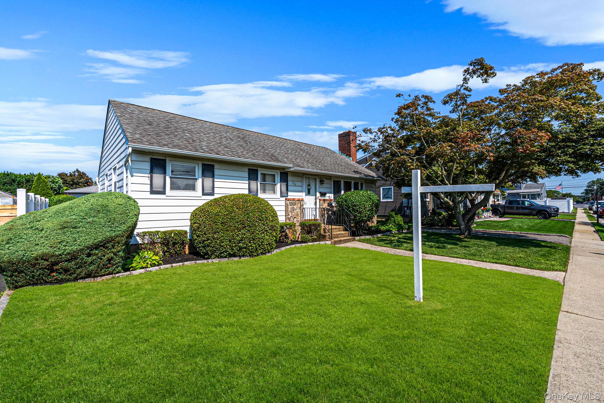 177 10th Street Property Photo 2