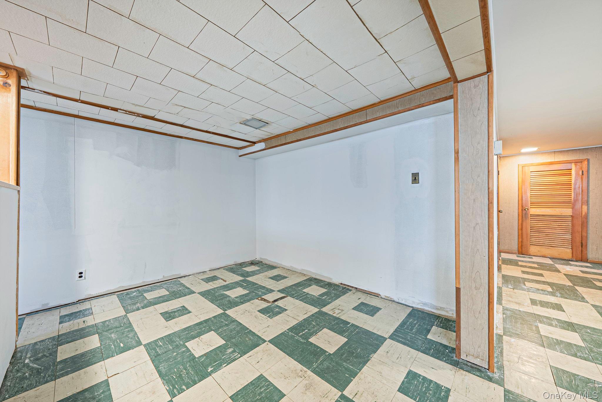 177 10th Street Property Photo 20