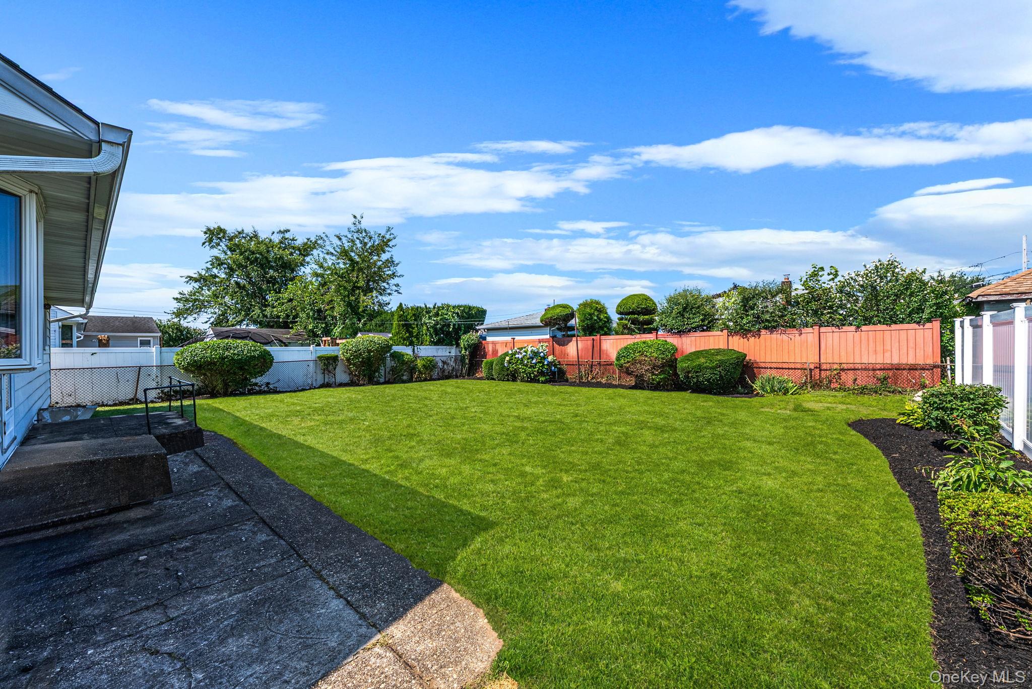 177 10th Street Property Photo 22