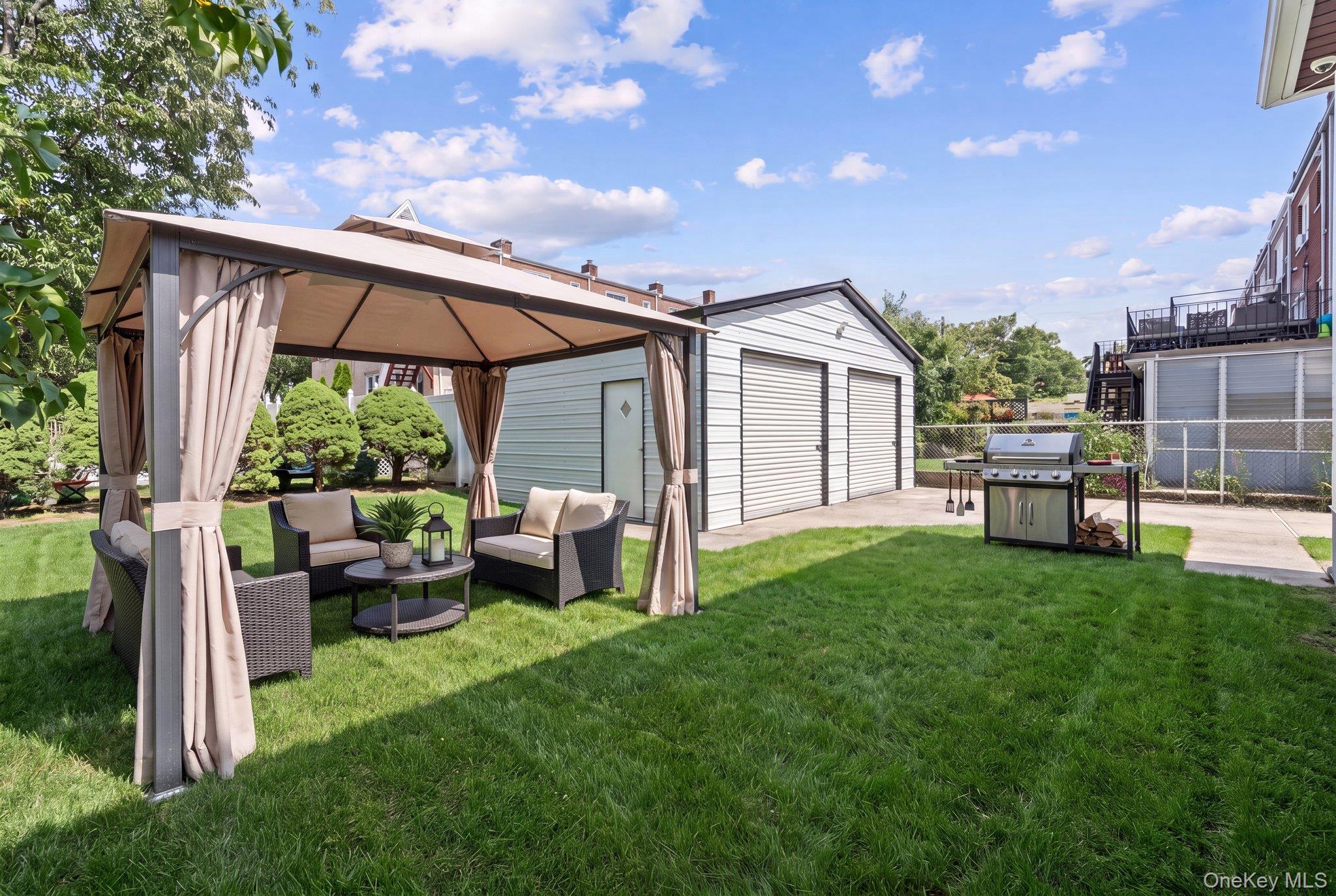 240 Buttrick Avenue Property Photo 8