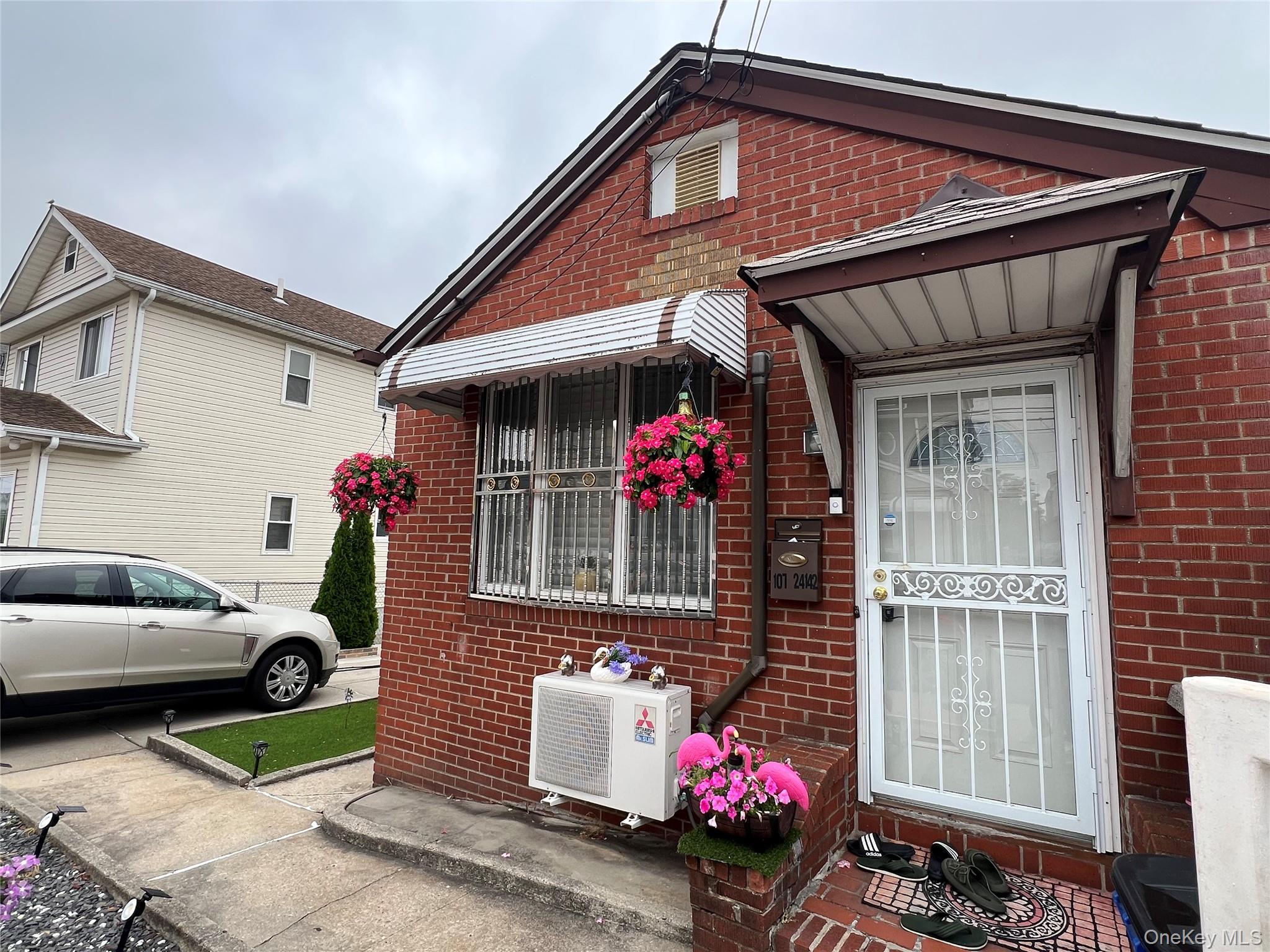10724 142nd Street Property Photo 1