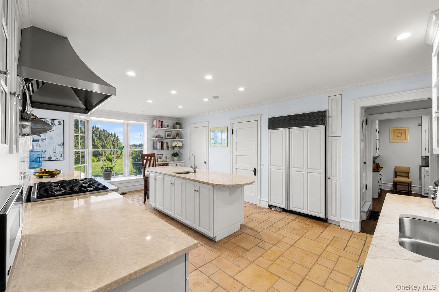767 Montauk Highway Property Photo 9