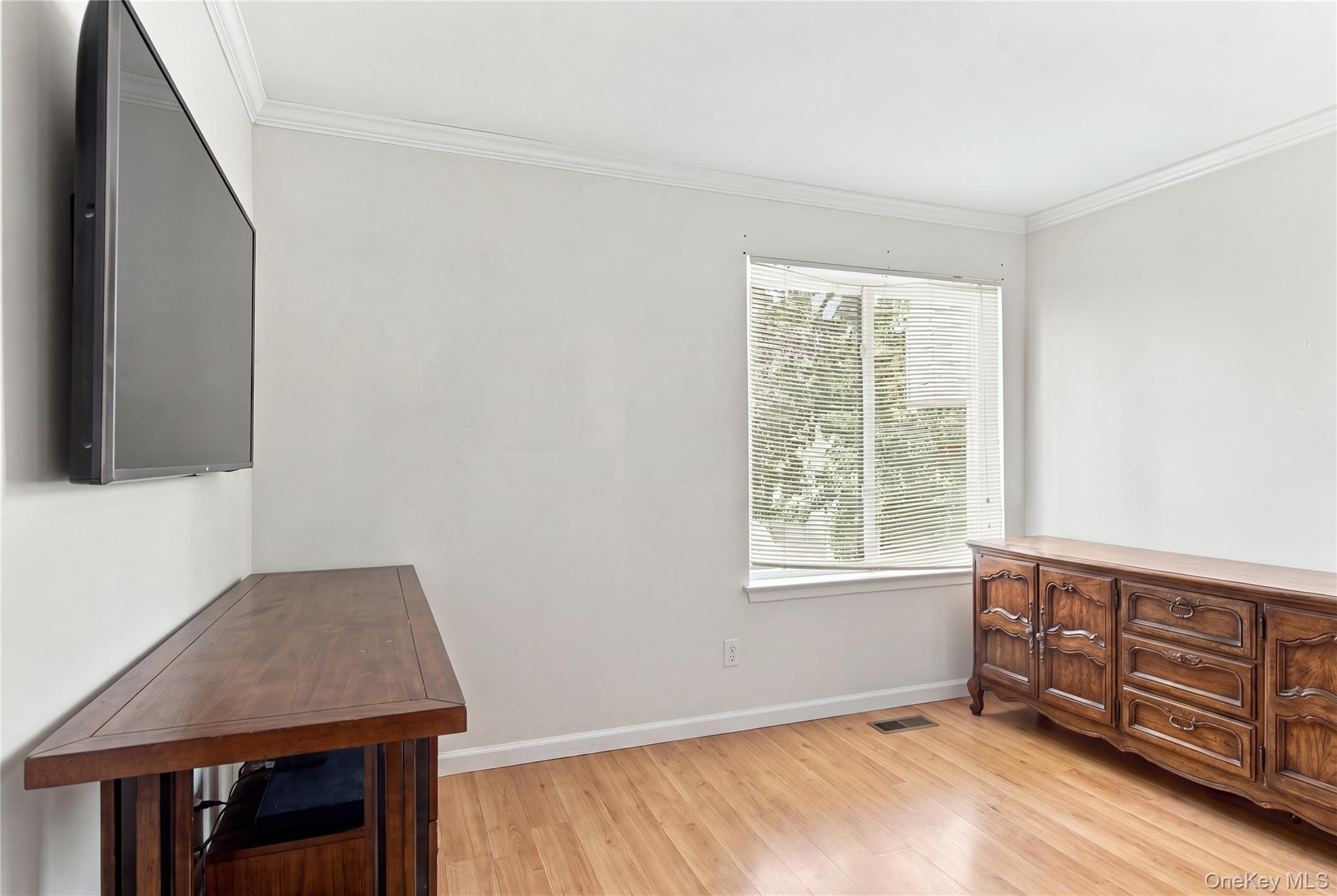 1 Alhambra Drive Property Photo 15