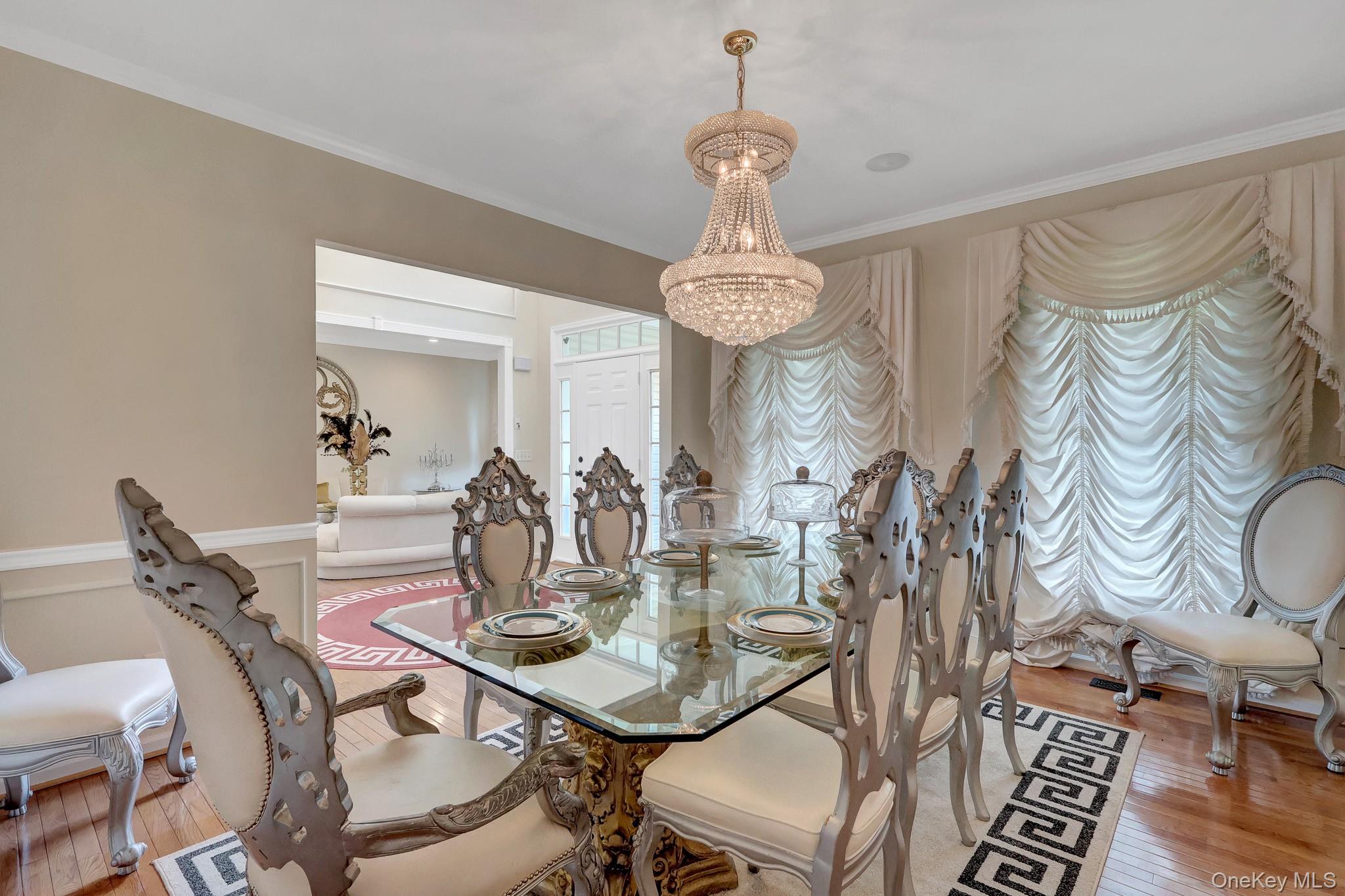 7 Brookline Court Property Photo 9
