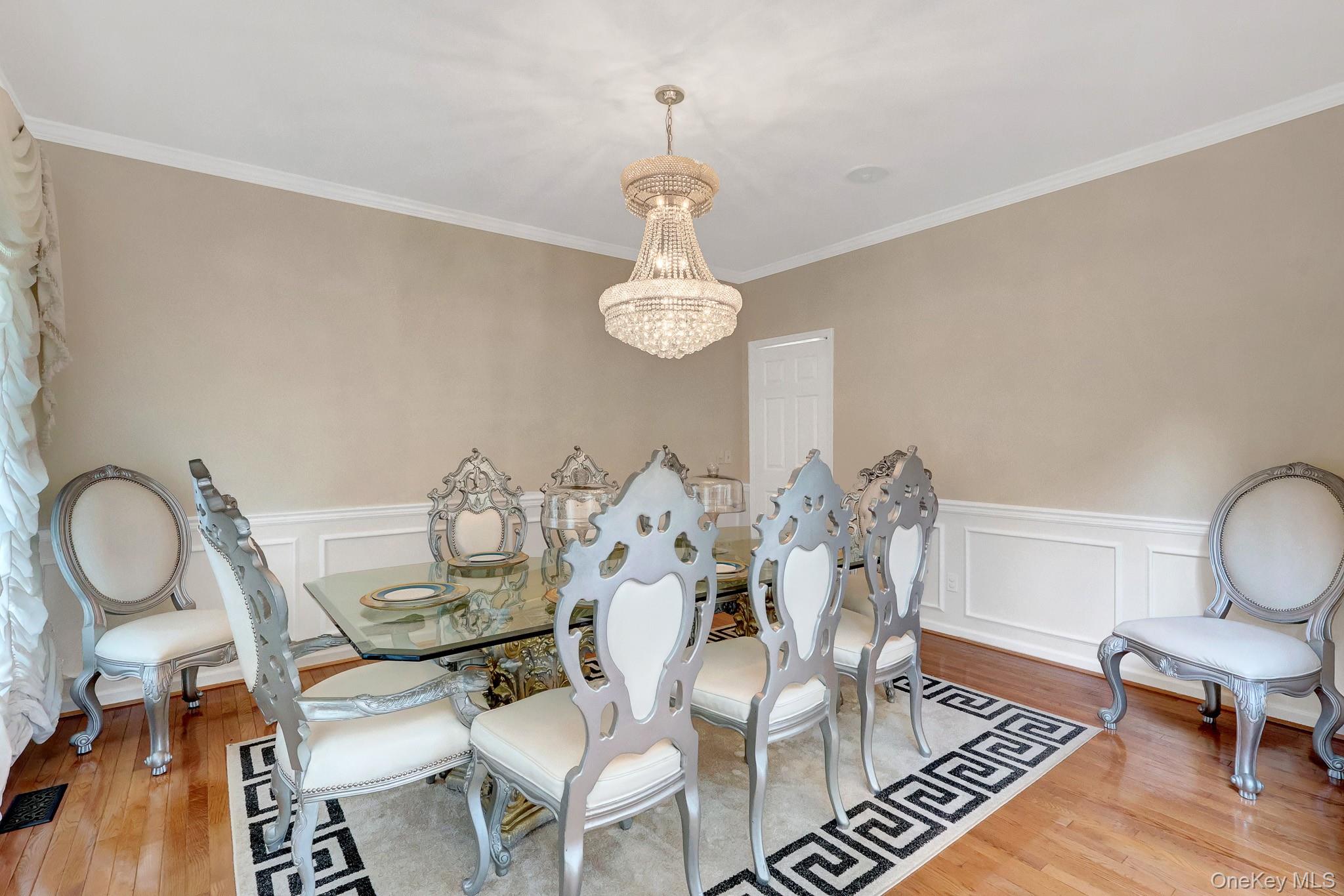 7 Brookline Court Property Photo 10