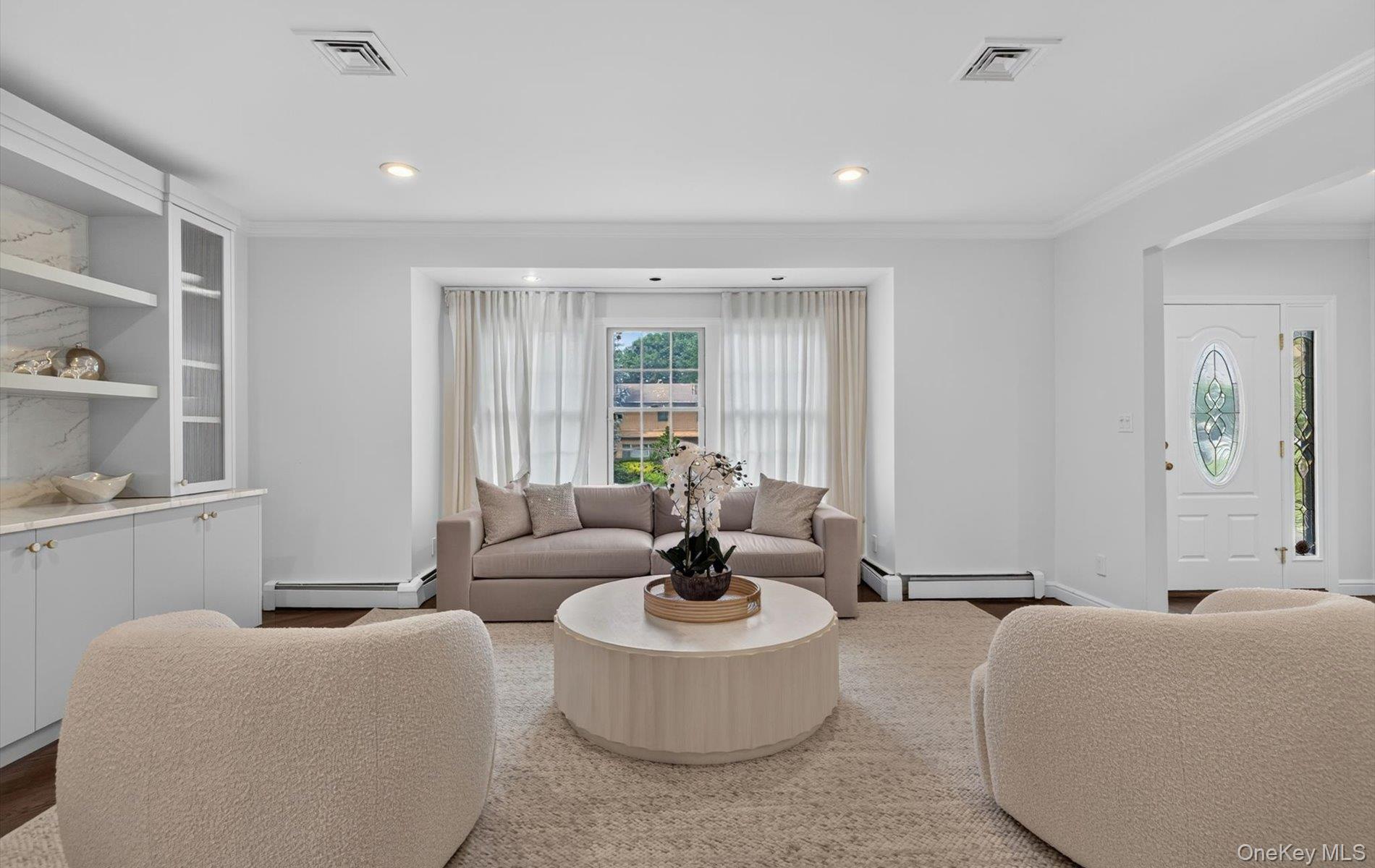 30 Irving Drive Property Photo 4