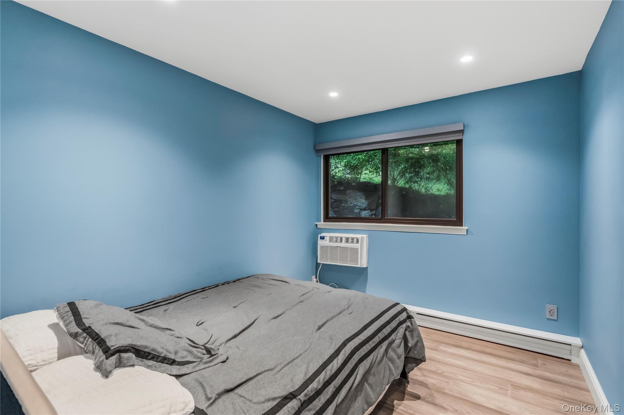 18 Granada Crescent 2 Property Photo 22