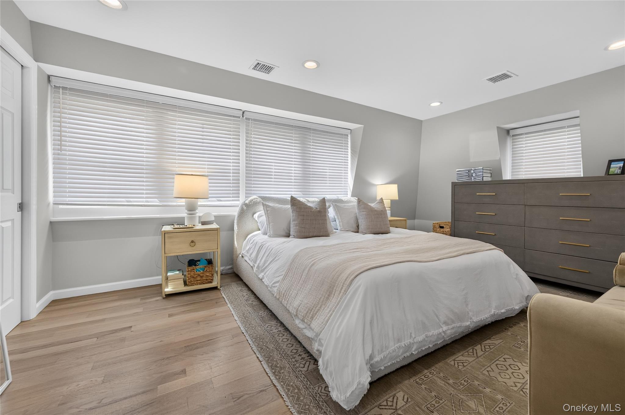 15 Bayview Avenue Property Photo 15