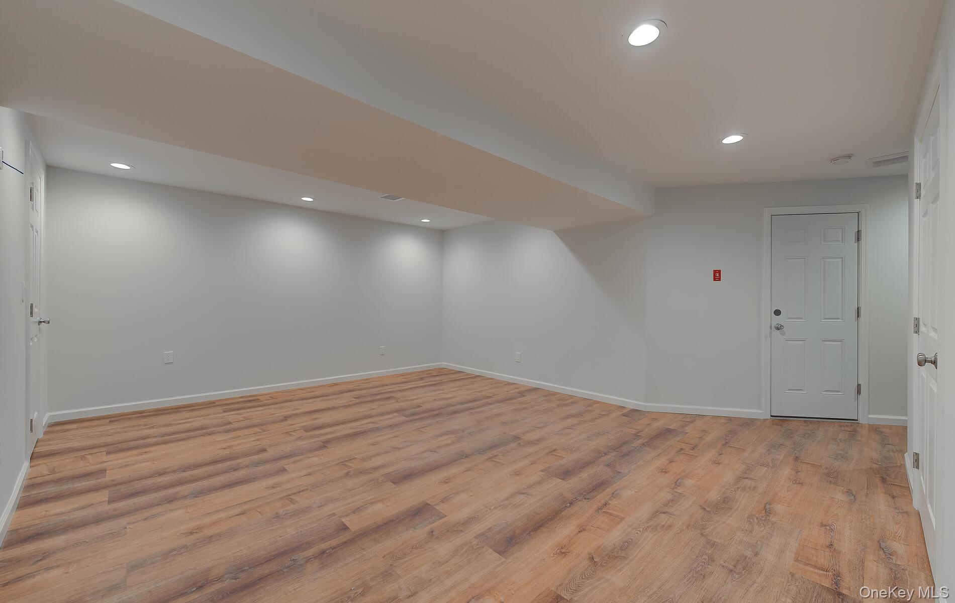15 Bayview Avenue Property Photo 22